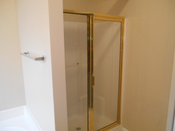 Building Photo - 503 N Waters Edge Dr