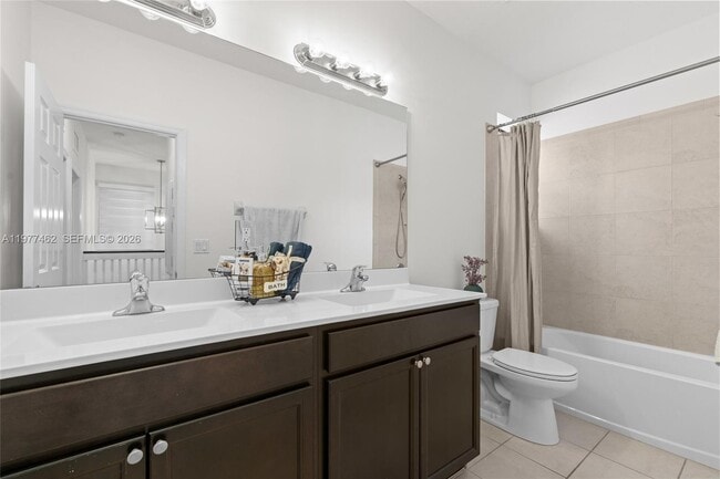 Building Photo - 2380 NE 1st St