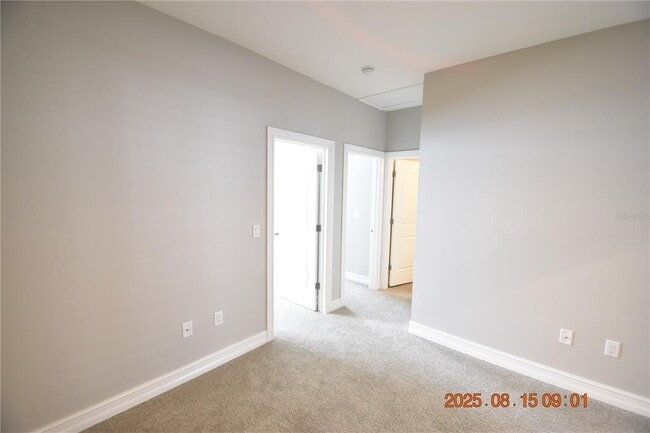 Building Photo - 6921 Interbay Blvd