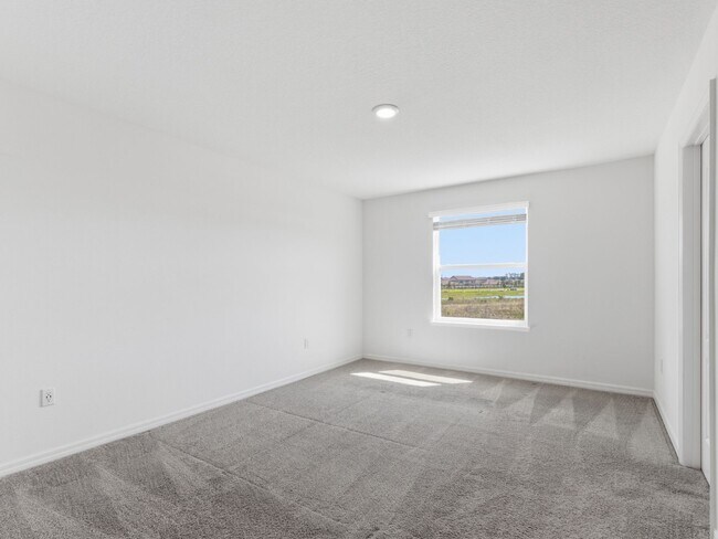 Building Photo - Practically brand-new 3 BR/2.5 BA/1 Car Garage Townhome in Mirada