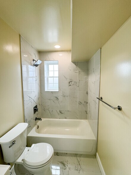 Building Photo - 921 52nd St NE