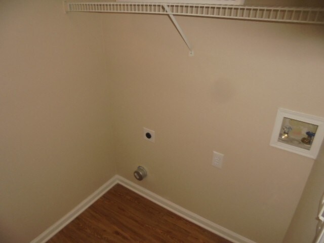 Building Photo - 2400 Catamaran Court