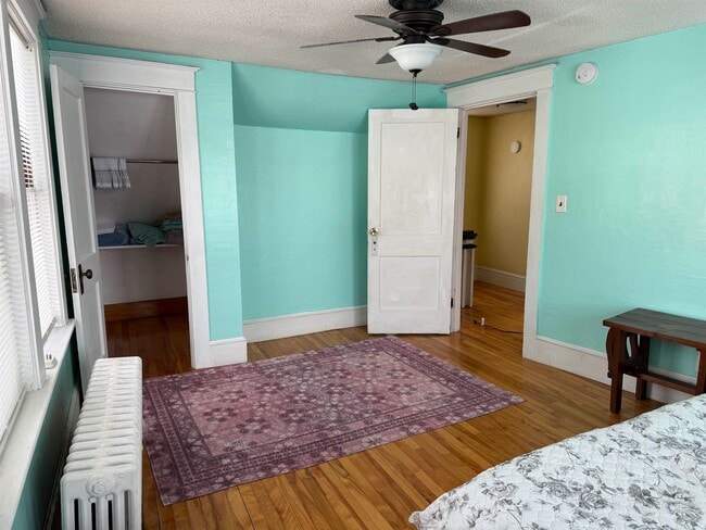 Building Photo - 292 Hillside Ave