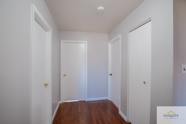 Building Photo - 7411 Kathydale Rd