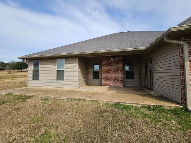 Building Photo - 149 J Bar Run Road