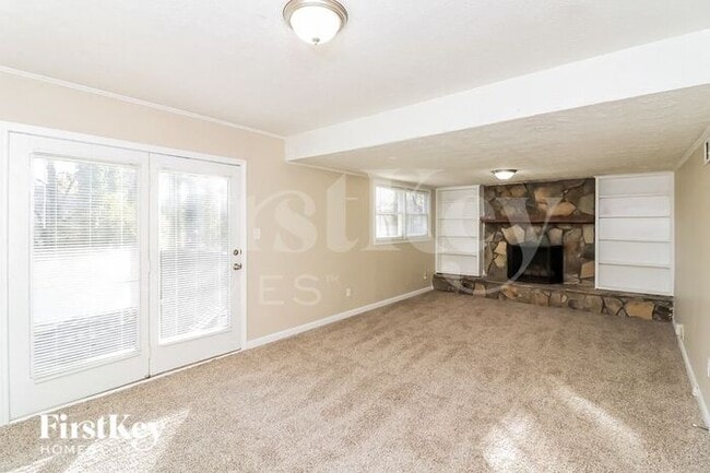 Building Photo - 3862 Herren Dr SW