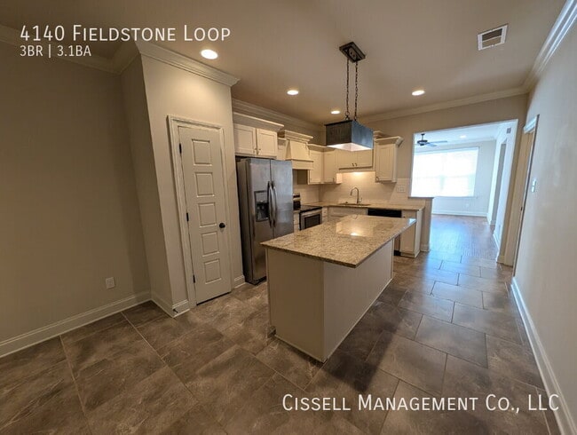 Building Photo - 4140 Fieldstone Lp