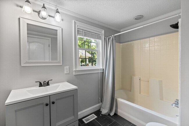 Building Photo - 253 15th St NW