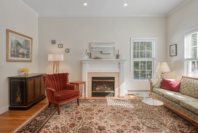 Building Photo - 53 Gables Dr