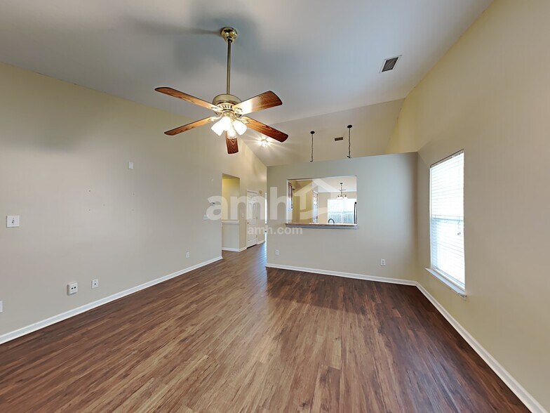 Building Photo - 3319 Covelo Ct