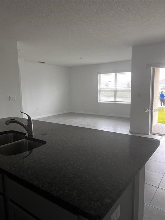 Building Photo - 521 Nicken Grove