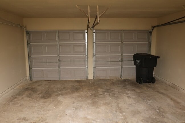 Building Photo - 9618 Rapid River Ln