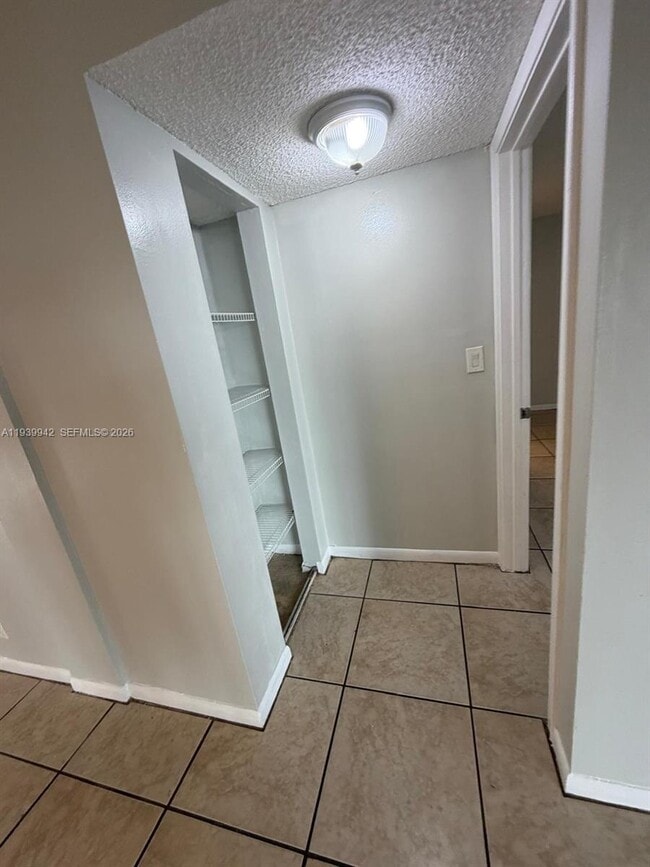 Building Photo - 1820 N Congress Ave