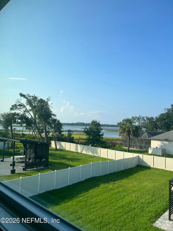 Building Photo - 5395 Heckscher Dr