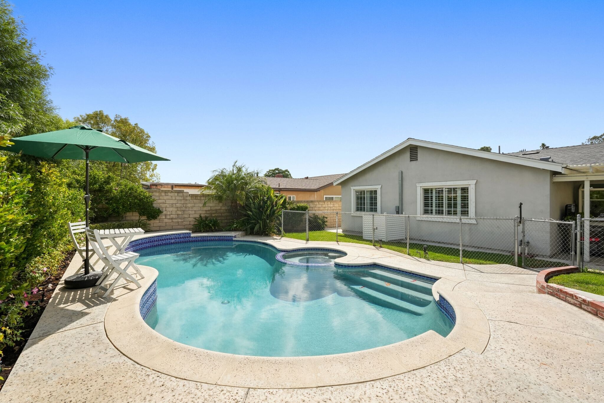 Building Photo - 27480 Cherry Creek Dr