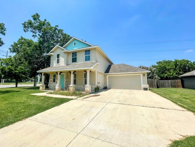 Building Photo - 1009 Mellow Breeze