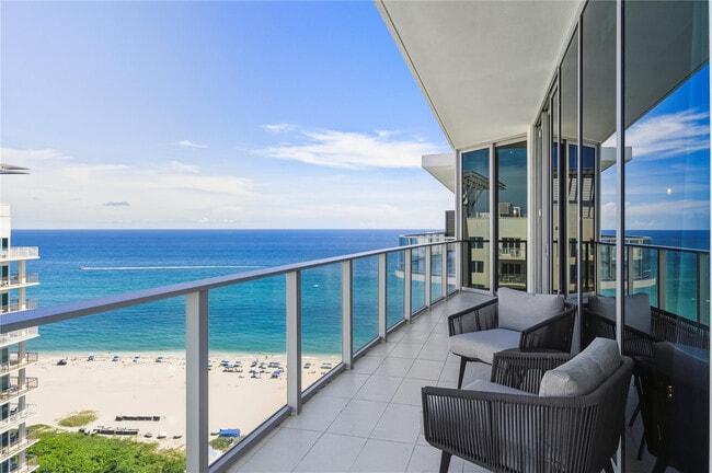 Building Photo - 3100 N Ocean Dr