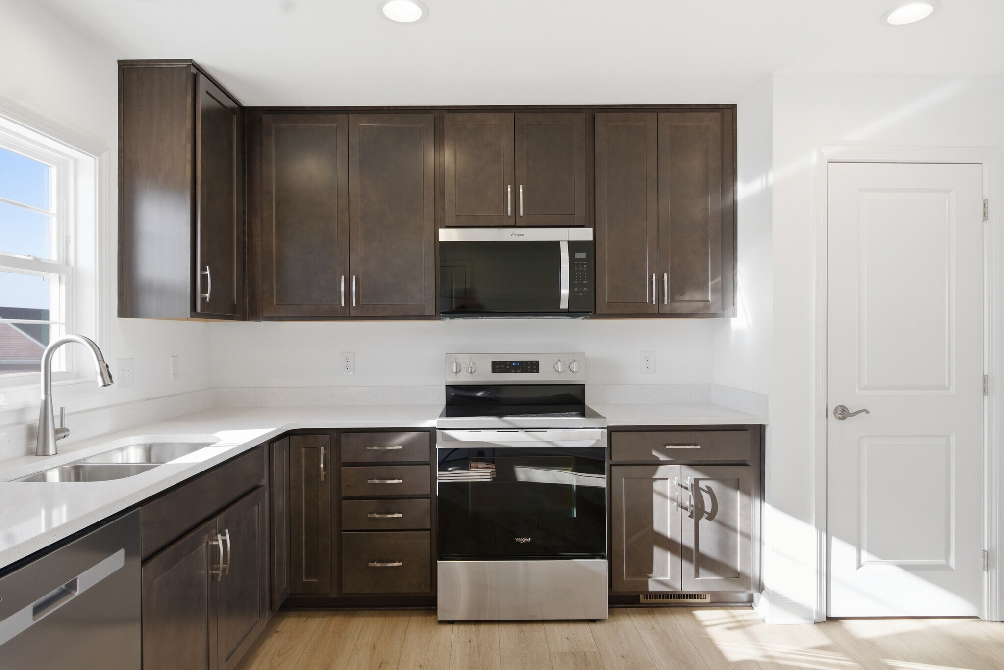 Building Photo - 4049 Emilia Way