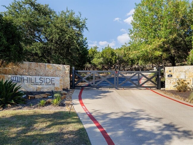 Building Photo - 8110 Ranch Road 2222