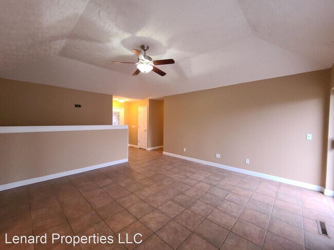 Building Photo - 5 br, 3 bath House - 204 Wildwood Ave,