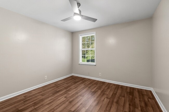 Building Photo - 2708 Vista Ln
