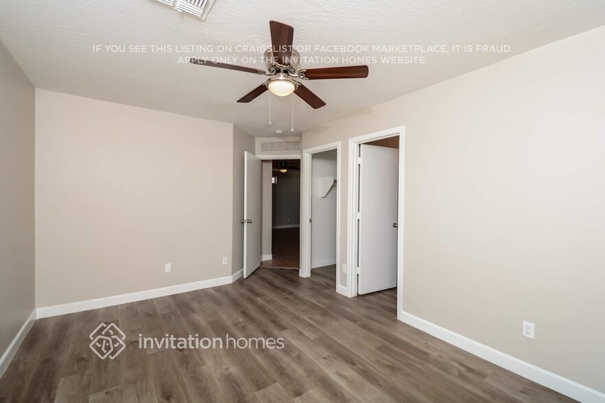 Building Photo - 12406 W Flores Dr