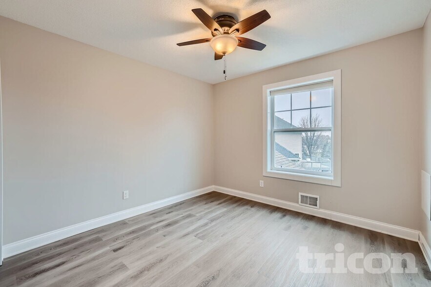 Building Photo - 17475 Glacier Wy