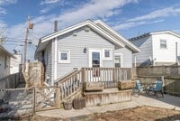 Building Photo - 612 Wisteria Rd