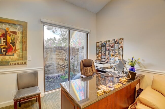 Building Photo - 2106 NW 60th Cir