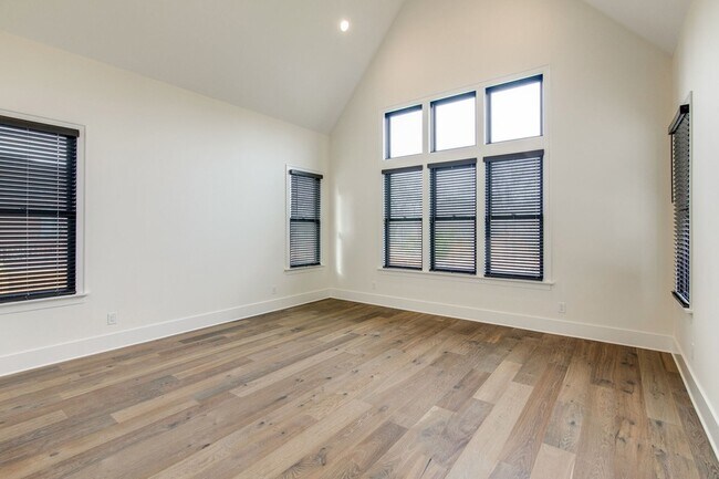 Building Photo - 4031 Natures Lndg Dr