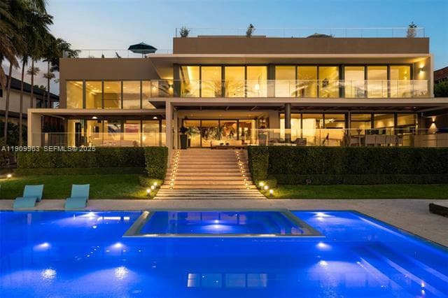 Building Photo - 360 Harbor Dr