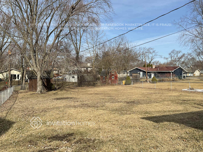 Building Photo - 597 Hillcrest Ct