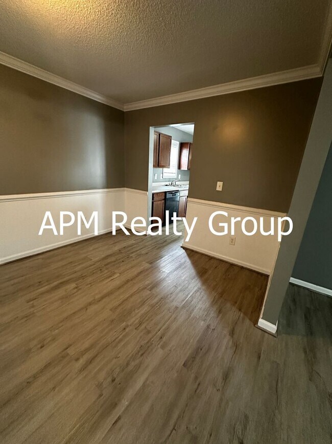 Building Photo - Clemson Road Convenient 4 Bedroom