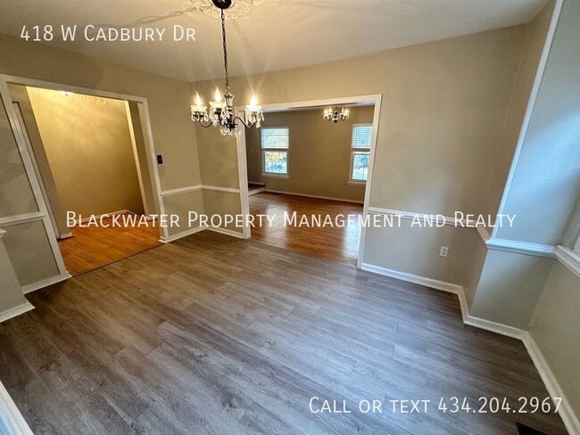 Building Photo - 3 Bedroom Townhome in Georgetown Forest! W...