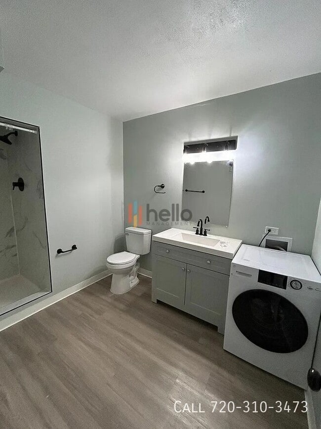 Building Photo - 1220 Pierce St