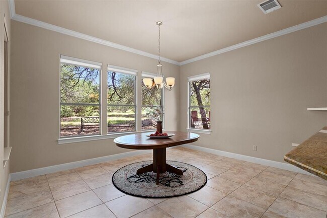 Building Photo - 17109 Northlake Hills Dr