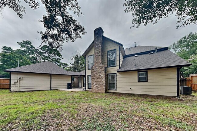 Building Photo - 11942 Hillbrook Dr