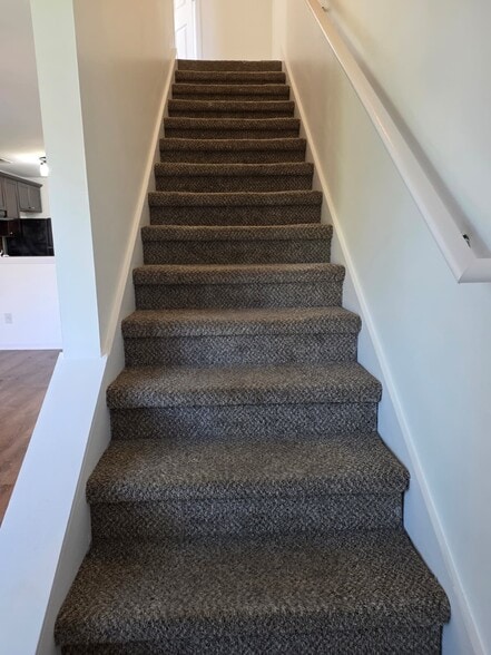 Building Photo - 1262 Macedonia Dr