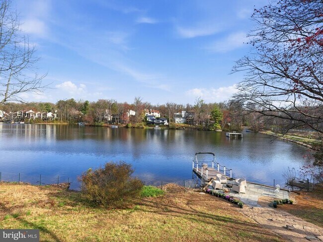 Building Photo - 11216 S Shore Rd