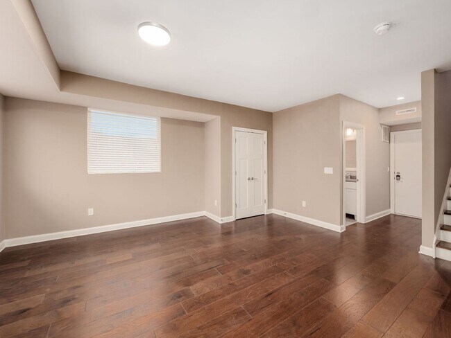 Building Photo - Luxury Living at Four X Five Condos