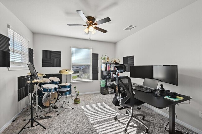 Building Photo - 11400 Copperstone Ave