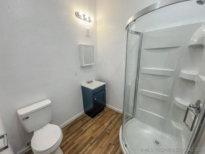 Building Photo - 918 Coy Ave