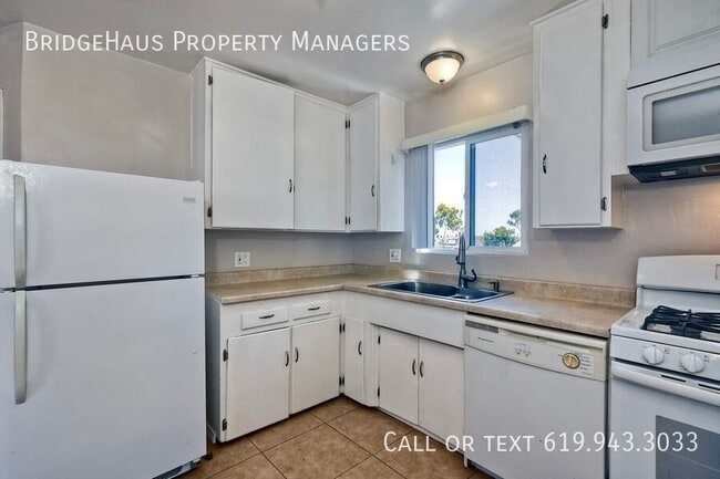 Building Photo - 4266 Cherokee Ave