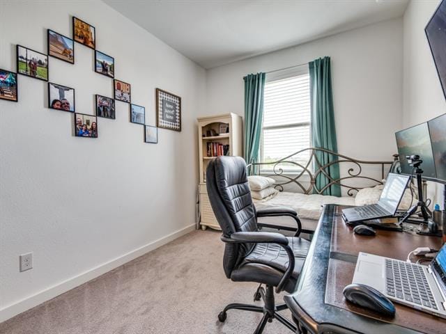 Building Photo - 532 Ballustrade Dr