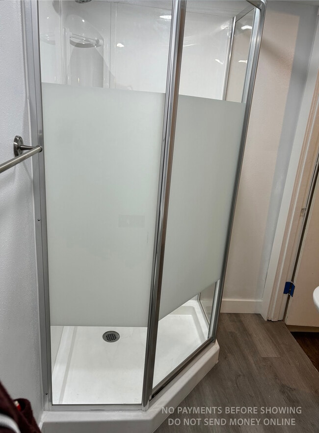 Building Photo - 13623 8th Ave SW