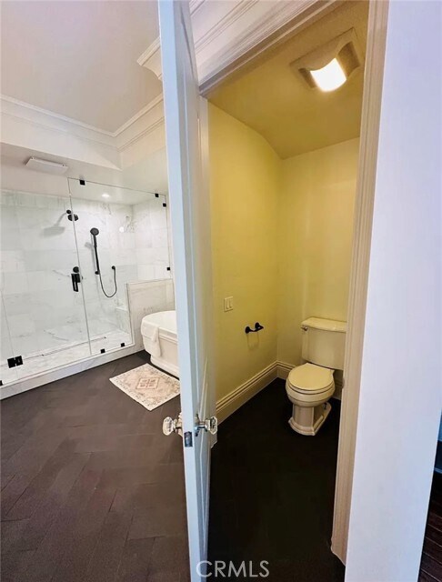 Building Photo - 515 N Crescent Heights Blvd