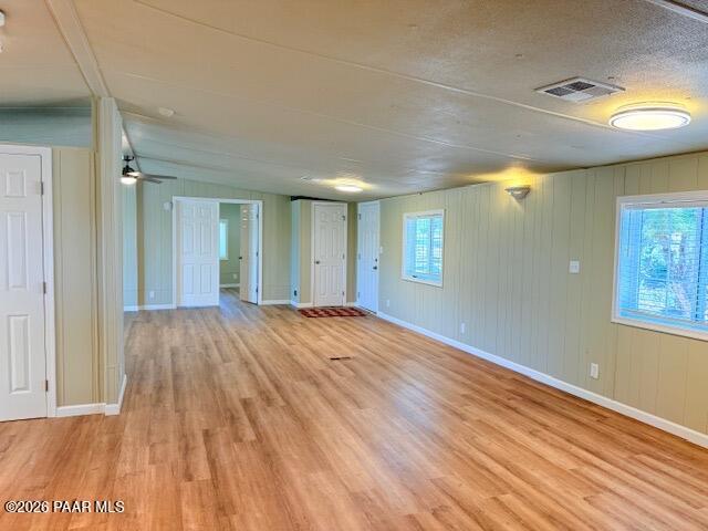 Building Photo - 8201 E Canyon Ln