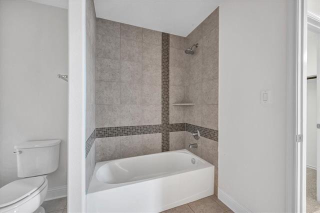 Building Photo - 5946 Bradley Ct