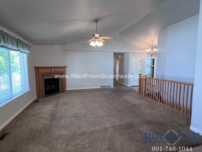 Building Photo - SPECTACULAR 5 Bed home in South Jordan!