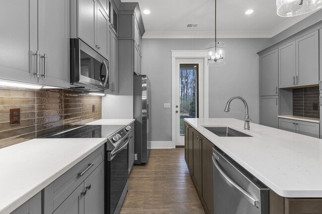 Building Photo - 1717 Double Oak Trl